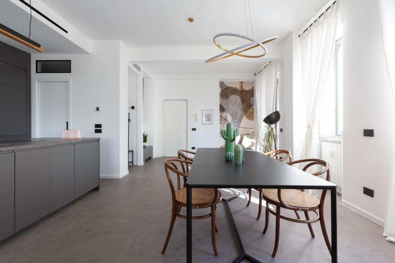 Apartamento Sant'Ambrogio Bright And Stylish Flat Milán Exterior foto